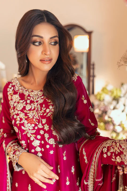 SUNNiA MANAHiL - 3pc Heavy Embroidered Dhanak Stuff - FW- 19