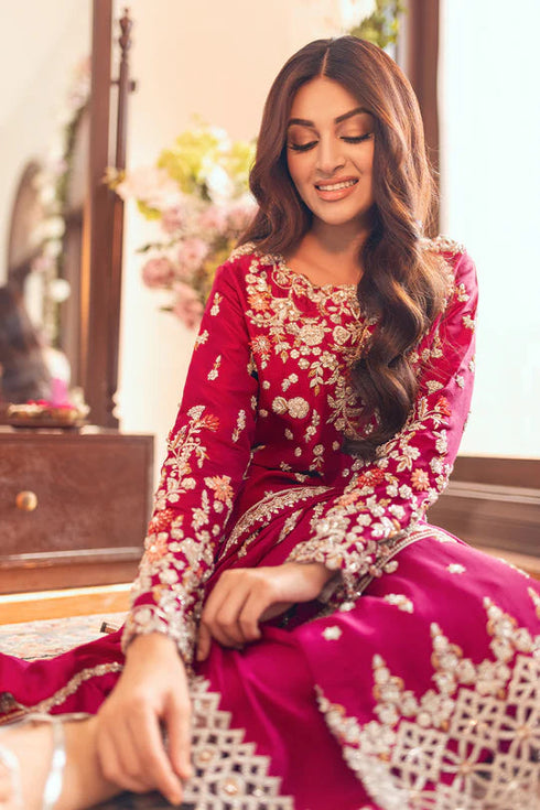 SUNNiA MANAHiL - 3pc Heavy Embroidered Dhanak Stuff - FW- 19