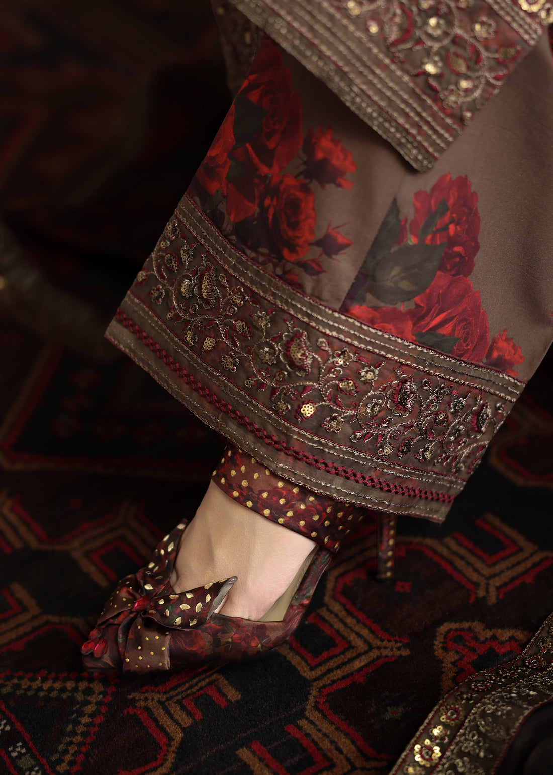 ZAINAB CHOTANI-3PC SHAMOZE SILK PRINTED EMBROIDERED SHIRT WITH SOFT SILK PRINTED EMB DUPATTA & EMB TROUSER FS-2