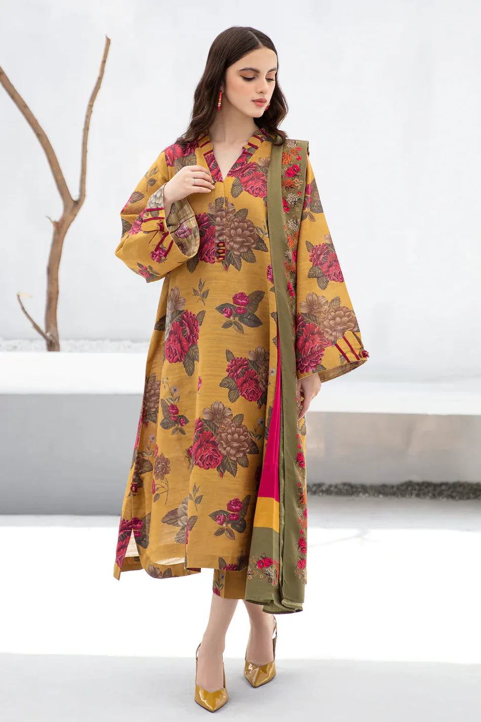 BAROQUE -3PC PRINTED DHANAK WITH PRINTED KARANDI SHAWL- FW-25