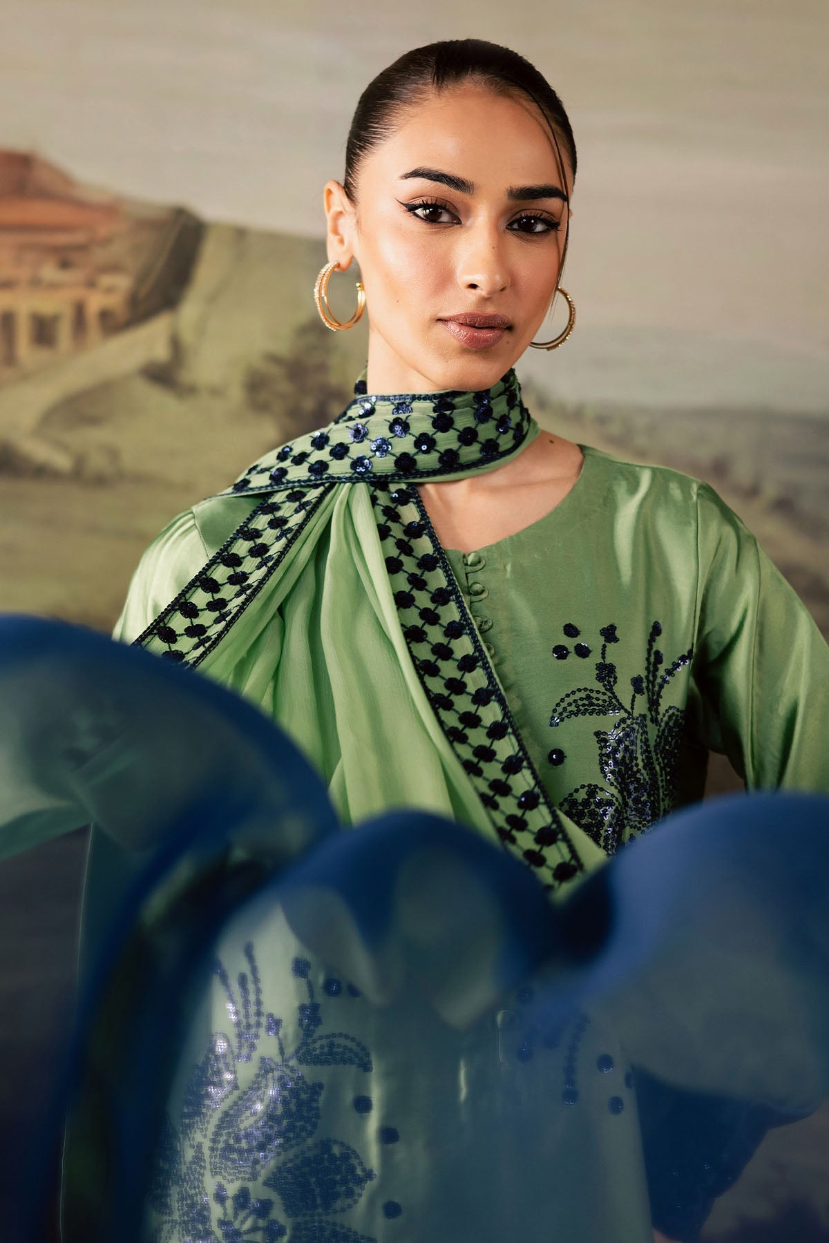 NUREH-3PC SHAMOZE SILK PRINTED EMBROIDERED SHIRT WITH SOFT SILK PRINTED EMB DUPATTA & TROUSER FS-4