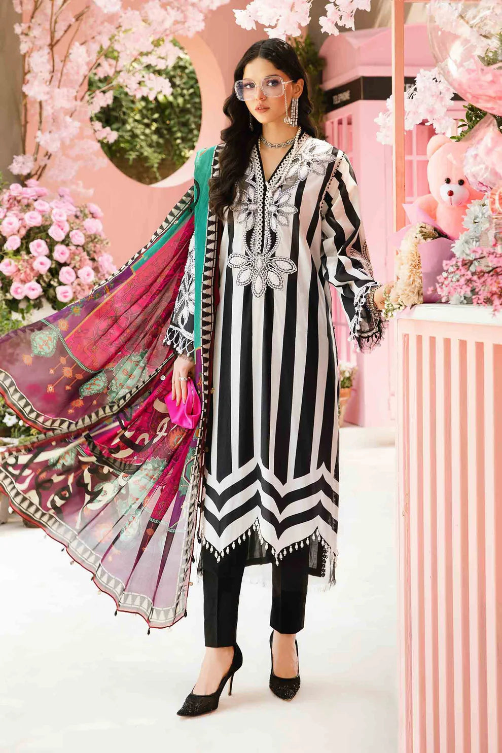 MARIA.B-3PC LAWN EMBROIDERED PRINTED SHIRT WITH CHIFFON PRINT DUPATTA AND PRINT TROUSER FCF-17
