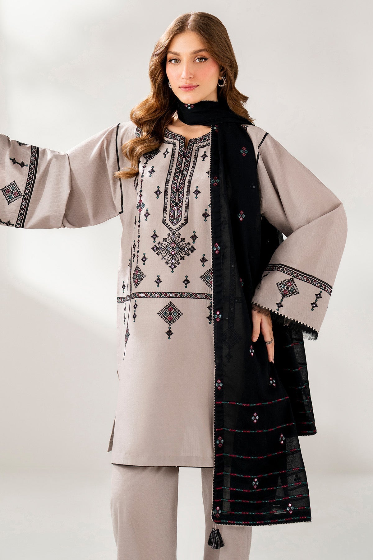 JAZMIN-3PC DHANAK EMBROIDERED SHIRT WITH CHIFFON EMB DUPATTA AND TROUSER-FW-7