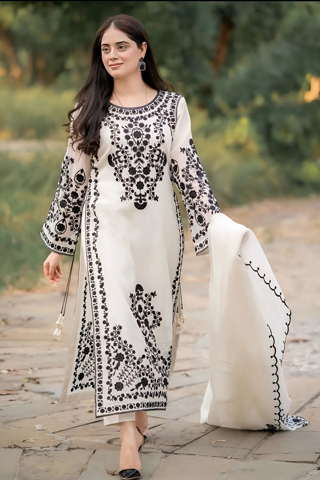 JAZMIN -3PC EMBROIDED LAWN  DRESS WITH CHIFFON EMBROIDERED DUPPATA - FCW-02