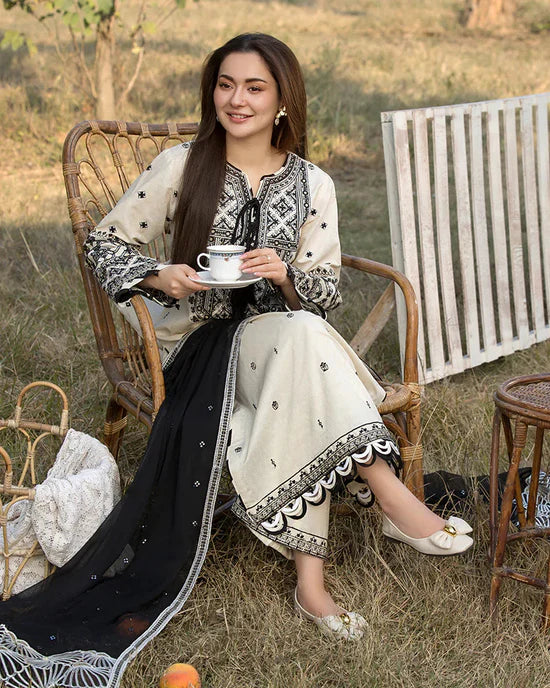 ZARA SHAHJAHAN-3PC EMBROIDRED LAWN SHIRT  LAWN TROUSER AND CHIFFON EMBROIDERED DUPPATA FCF-002