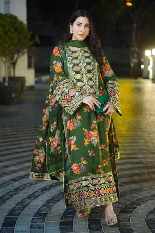 BAROQUE-3PC SHAMOZE SILK PRINTED EMBROIDERED SHIRT WITH SOFT SILK PRINTED EMB DUPATTA & PRINTED TROUSER FW-5
