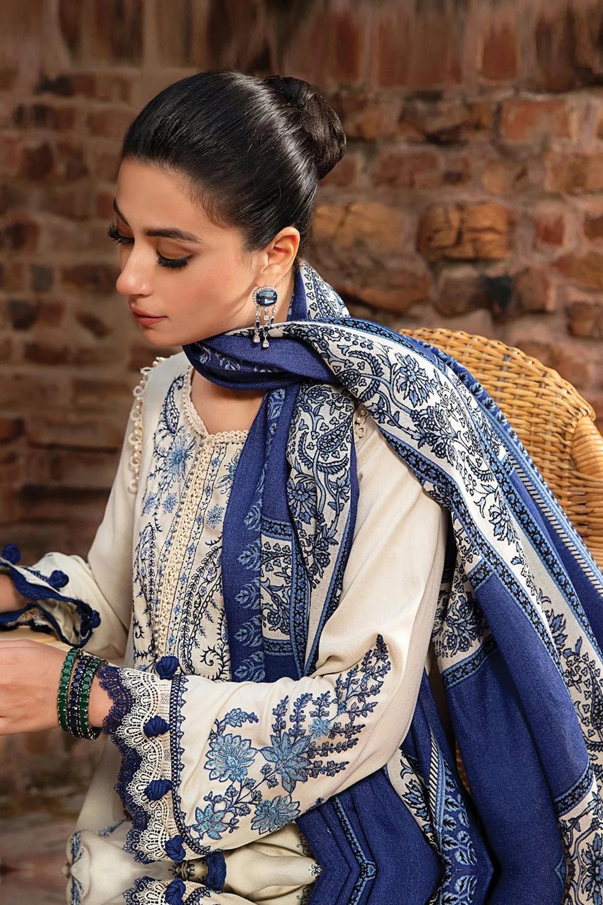 MARIA.B -3PC EMBROIDERED DHANAK DRESS WITH PASHMINA WOOL SHAWL- FW-52