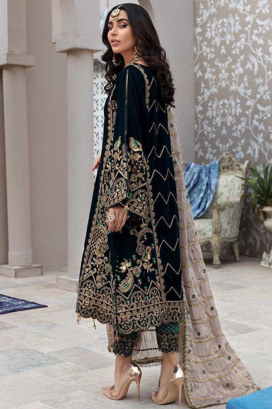 EMAAN ADEEL -3PC HEAVY EMBROIDERED VELVET DRESS WITH 4 SIDE HEAVY EMBROIDERED MASORI DUPATTA- FPW-59