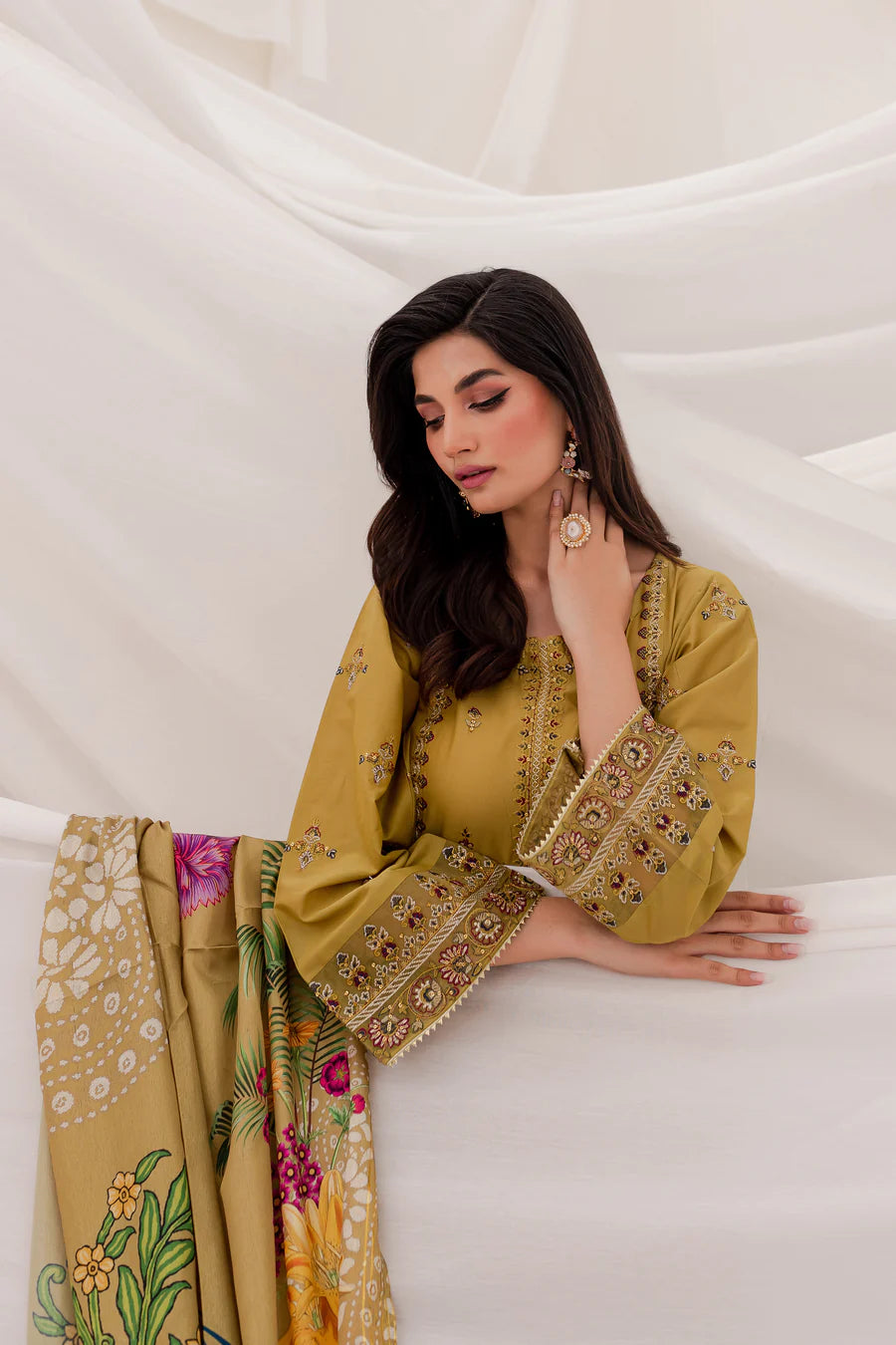 BATIK -3PC EMBROIDERED DHANAK DRESS WITH PASHMINA WOOL SHAWL- FW-66