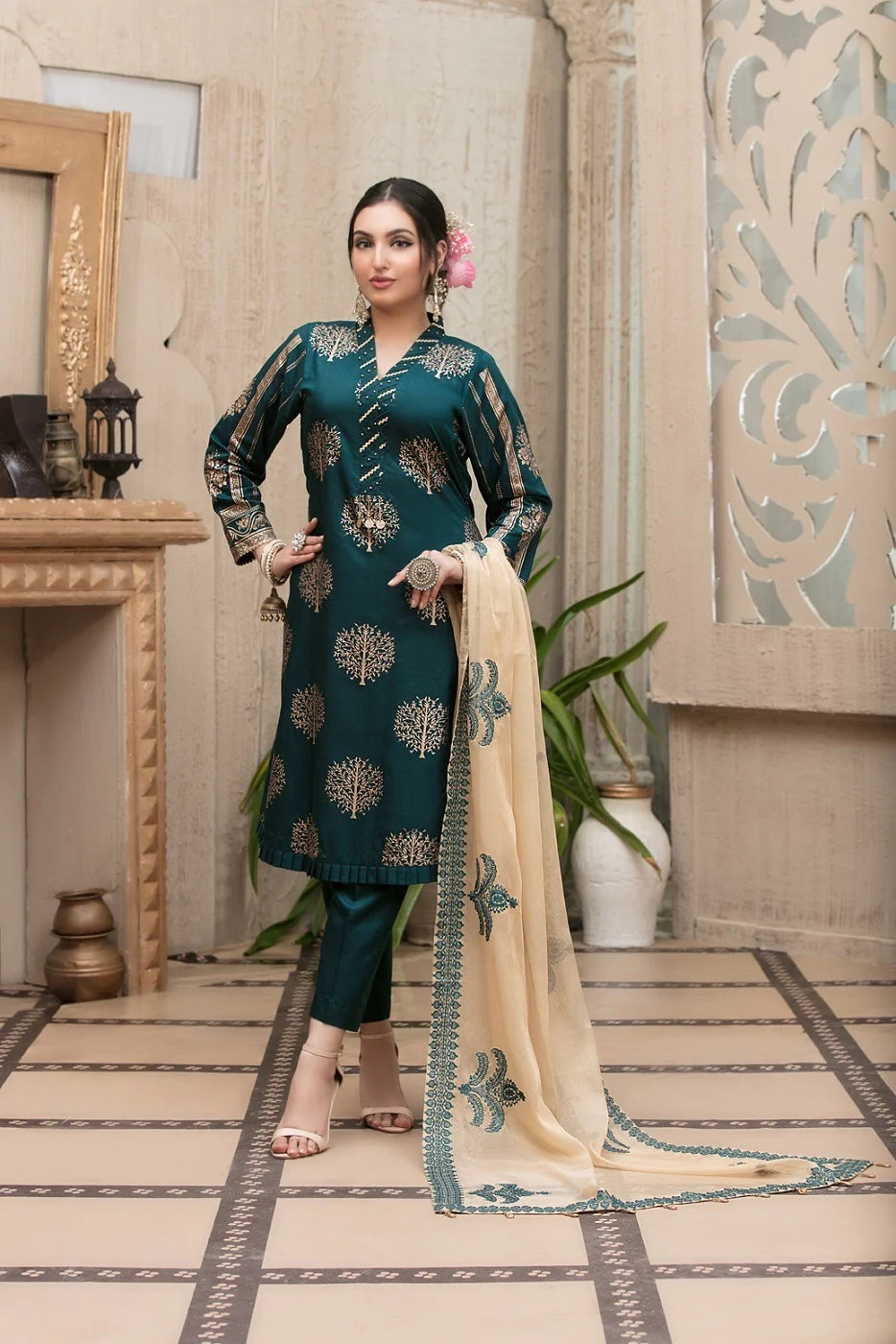 SAPPHIRE-3PC EMBROIDED LAWN DRESS WITH EMBROIDED CHIFFON DUPATTA- EL-34