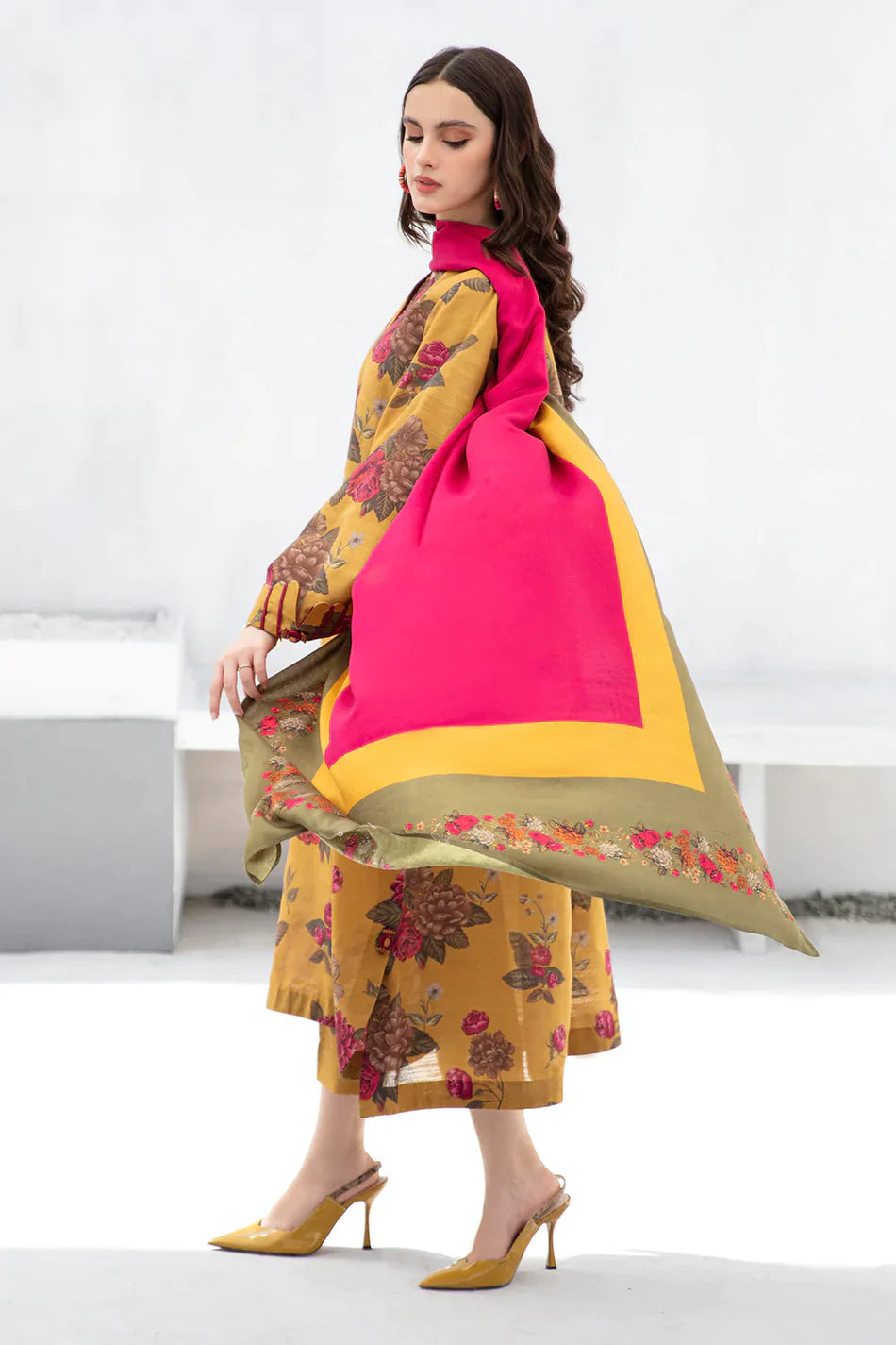 BAROQUE -3PC PRINTED DHANAK WITH PRINTED KARANDI SHAWL- FW-25