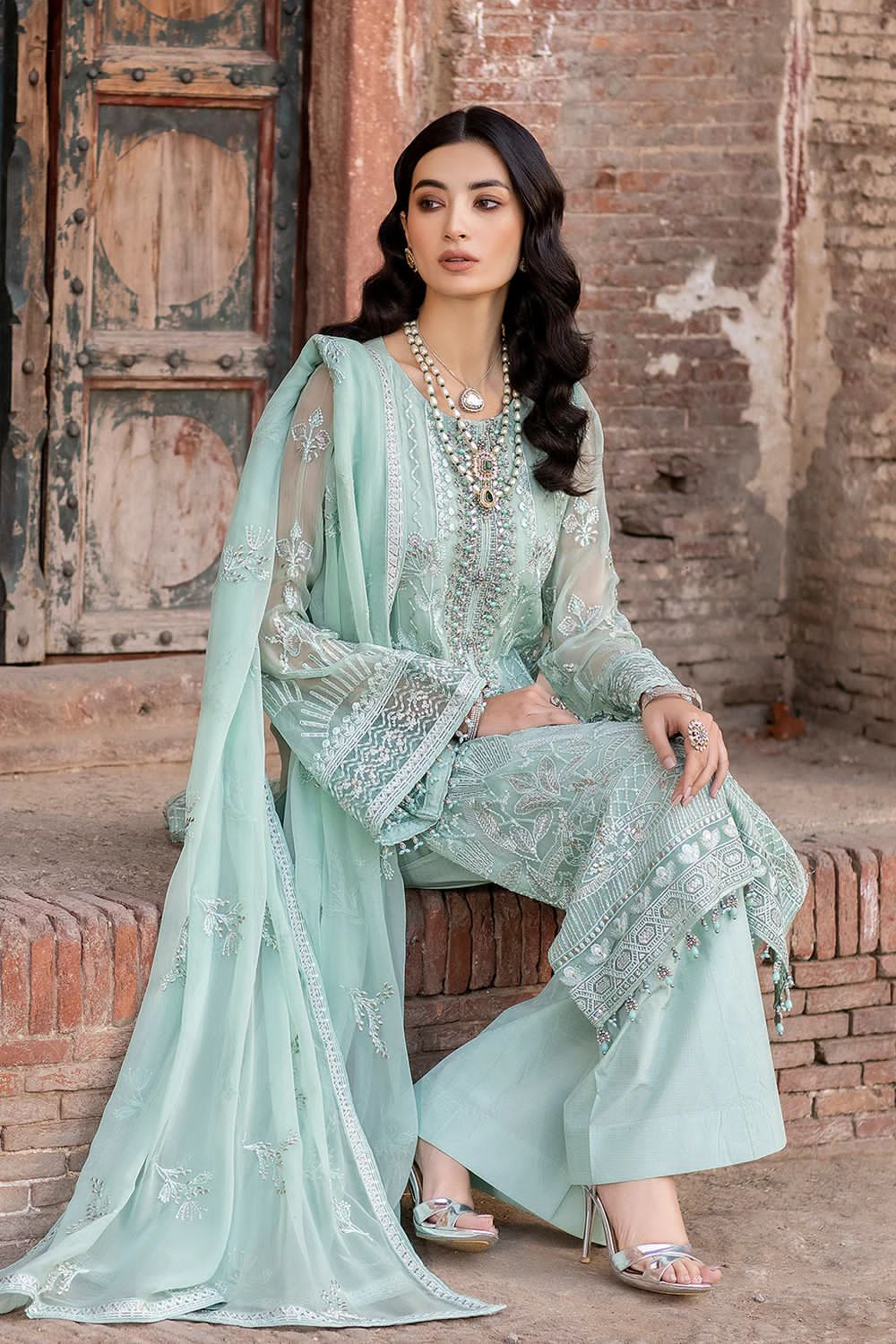 SAFEERA -3PC FULLY HEAVY EMBROIDERED FANCY CHIFFON DRESS WITH HEAVY EMBROIDERED CHIFFON DUPATTA- FN-110