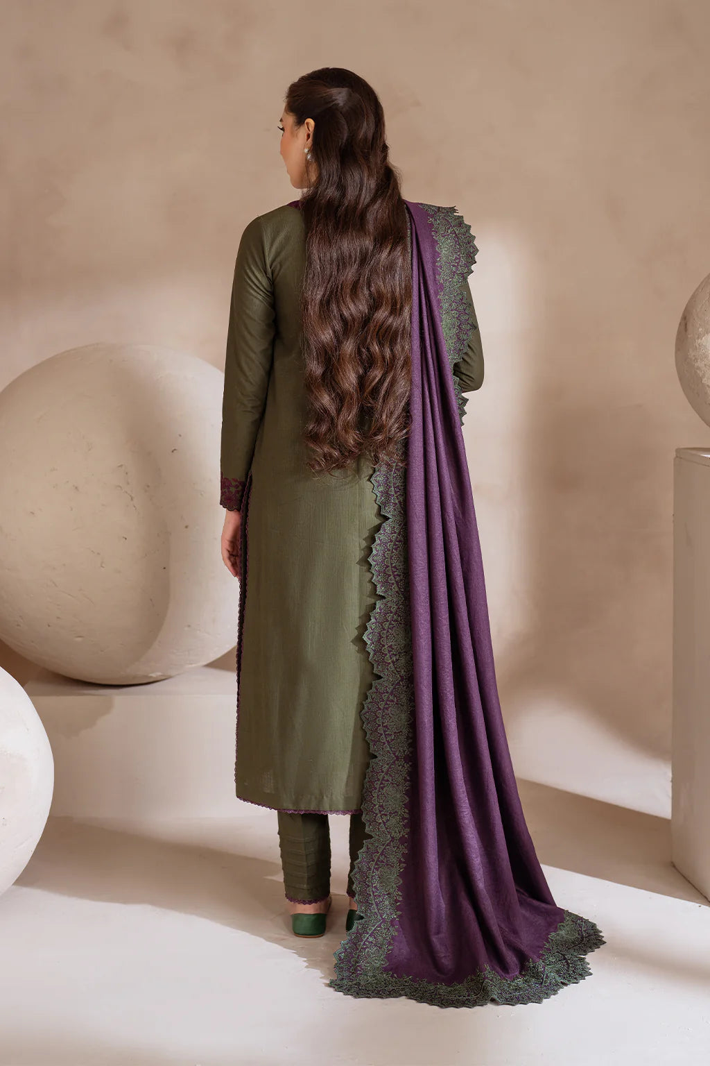 IZNIK-3PC DHANAK EMBROIDRED SHIRT WITH WOOL EMBROIDERED DHANAK WOOL SHAWL AND TROUSER- FW-41