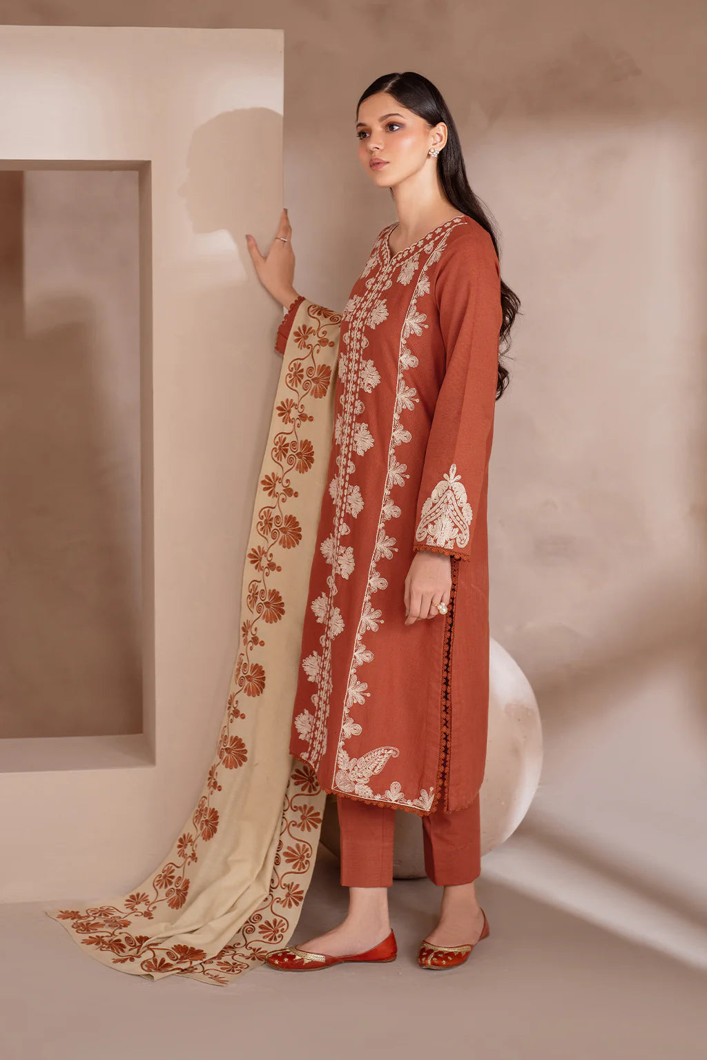 IZNIK-3PC DHANAK EMBROIDERED SHIRT WITH DHANAK EMBROIDERED SHAWL & TROUSER-FW-18