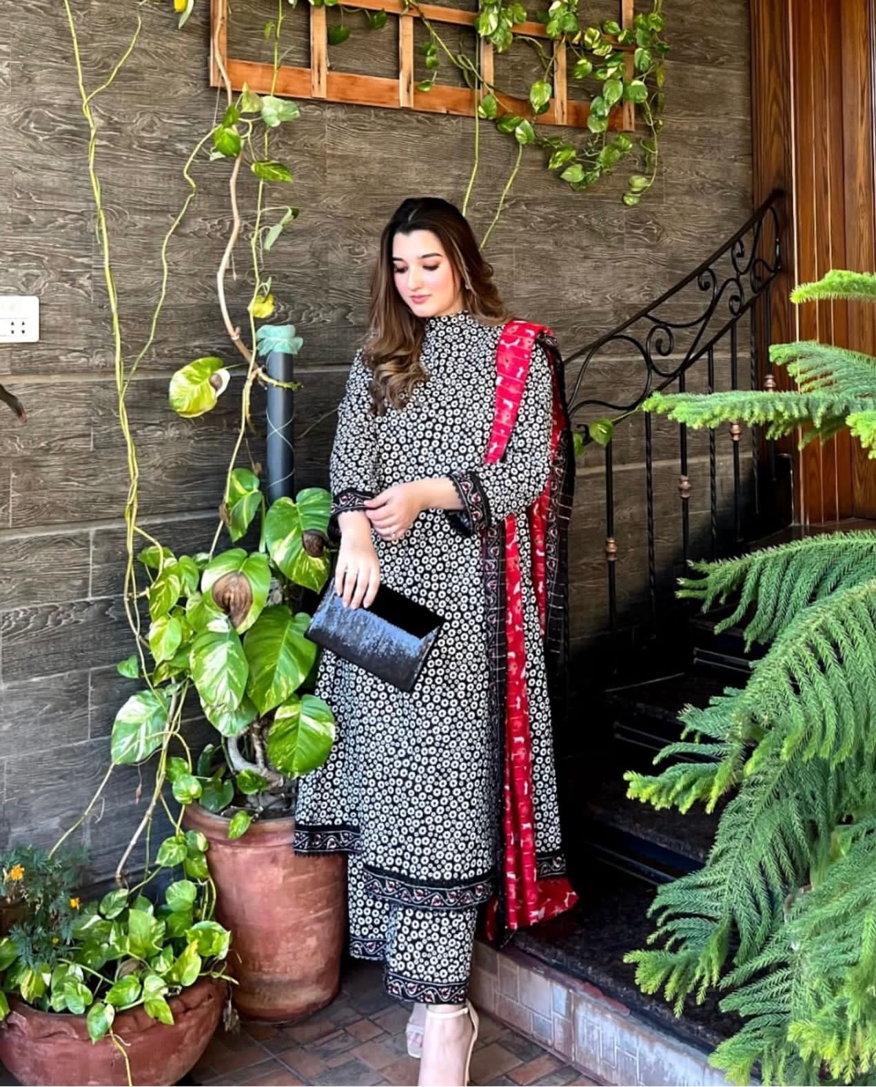 ALKARAM LAWN PRINTED SHIRT LAWN TROUSER WITH PRINTED DUPPATA ALK-03