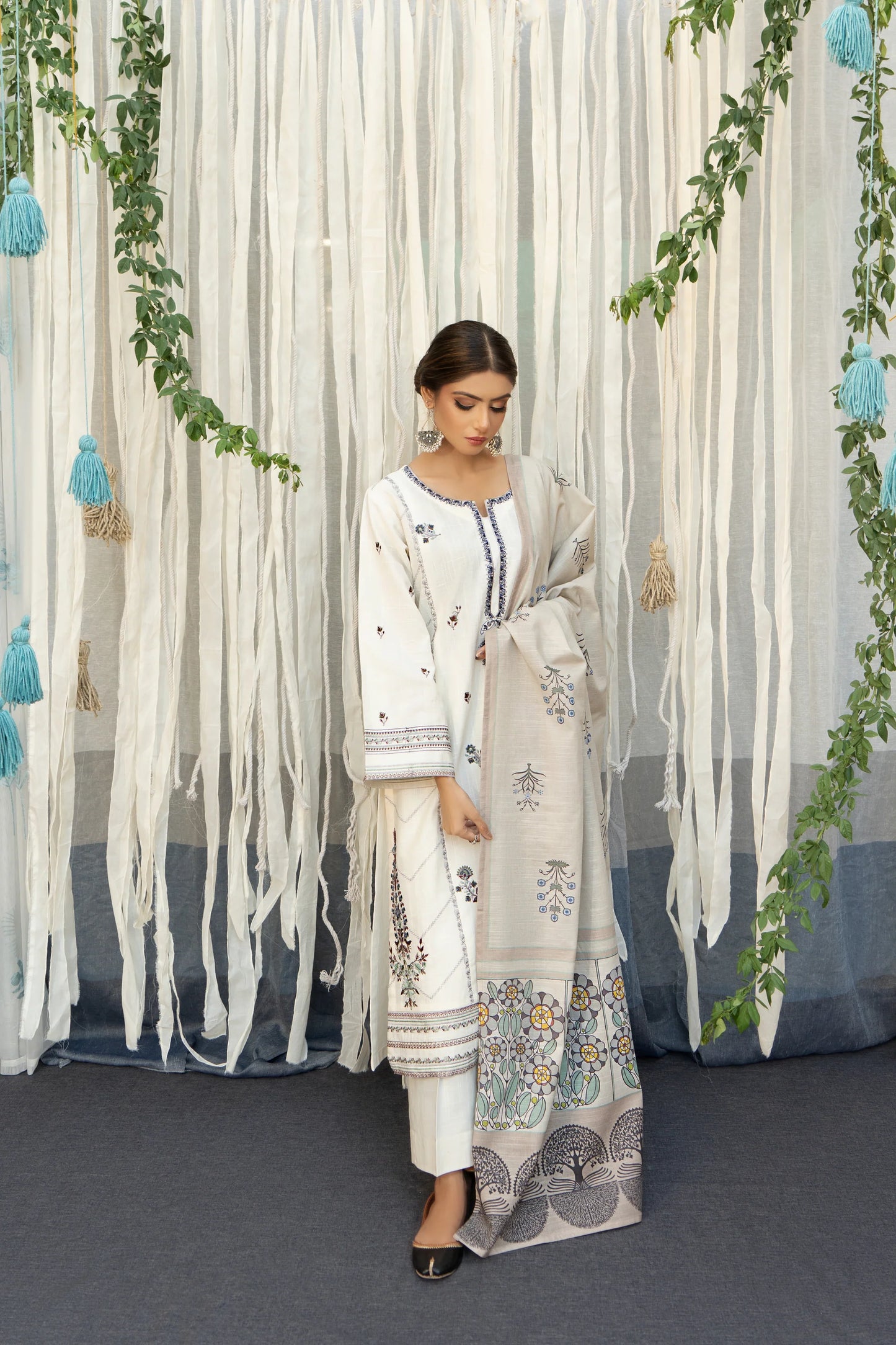 URGE -3PC EMBROIDERED DHANAK DRESS WITH DHANAK WOOL SHAWL- FW-137