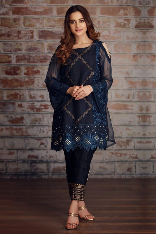 AIMAN MINAL -2PC EMBROIDERED LINEN DRESS WITH EMBROIDERED LINEN TROUSER- WT-05