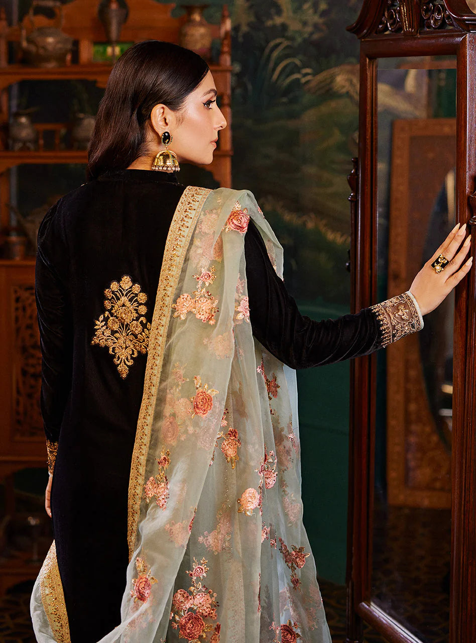 ZAINAB CHOTTANI-3PC HEAVY EMBROIDERED VELVET DRESS WITH 4 SIDE FULLY HEAVY EMBROIDERED DUPATTA- FPW-128