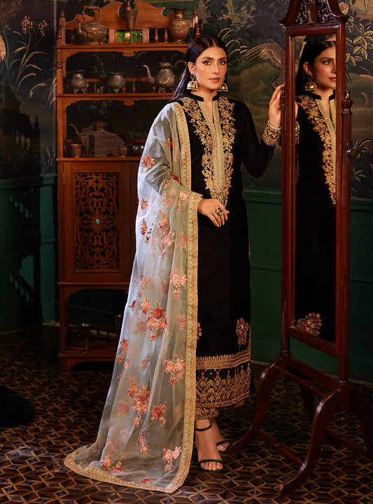 ZAINAB CHOTTANI-3PC HEAVY EMBROIDERED VELVET DRESS WITH 4 SIDE FULLY HEAVY EMBROIDERED DUPATTA- FPW-128