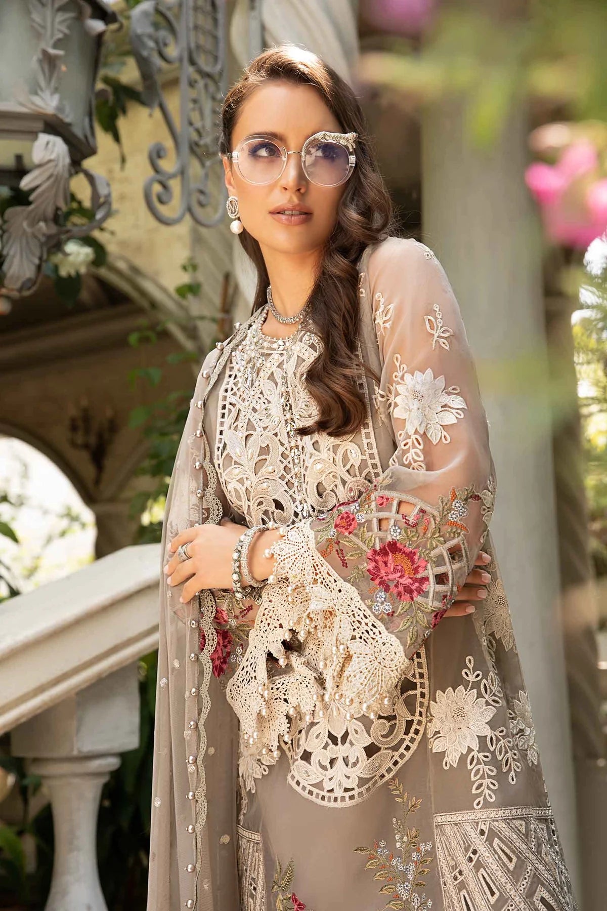 MARIA.B -EMBROIDED CUTWORK LAWN DRESS WITH FOUR SIDE EMBROIDED COTTON ORGANZA DUPATTA FN-143