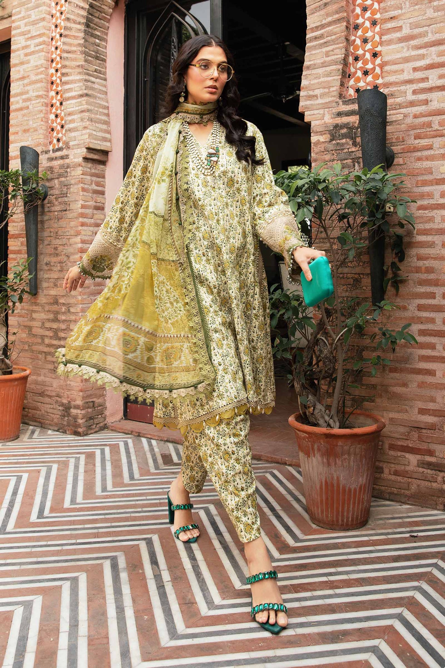 MARIA.B -3PC EMBROIDERED LAWN DRESS WITH PRINTED CHIFFON DUPATTA- FN-170