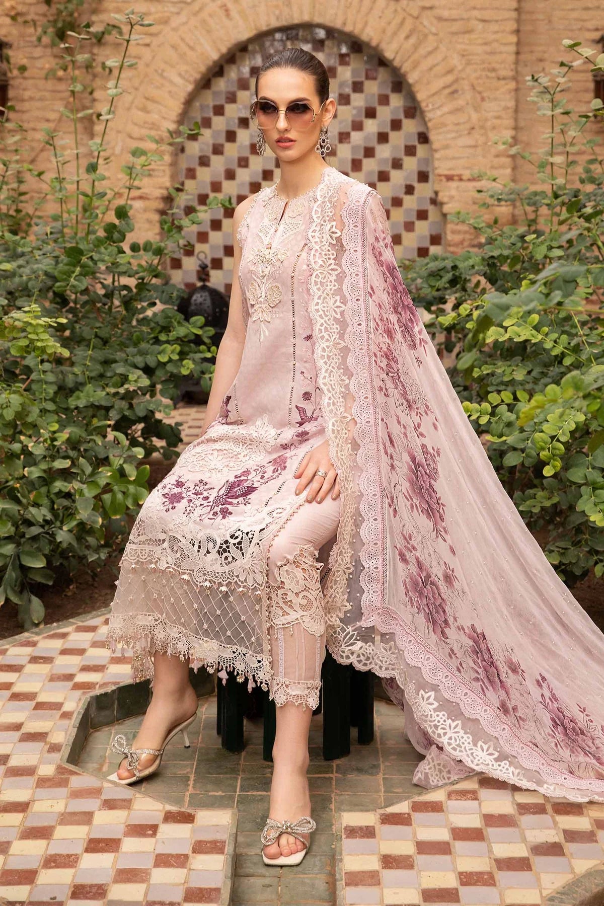 MARIA B -3PC FULLY HEAVY EMBROIDERED CUTWORK LAWN DRESS WITH HEAVY EMBROIDERED SILK DUPATTA- FN-136