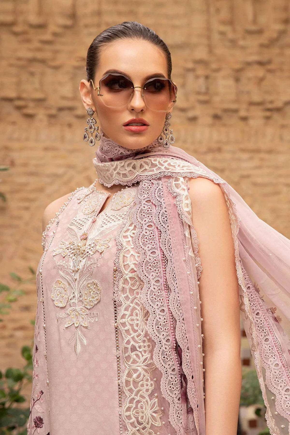 MARIA B -3PC FULLY HEAVY EMBROIDERED CUTWORK LAWN DRESS WITH HEAVY EMBROIDERED SILK DUPATTA- FN-136