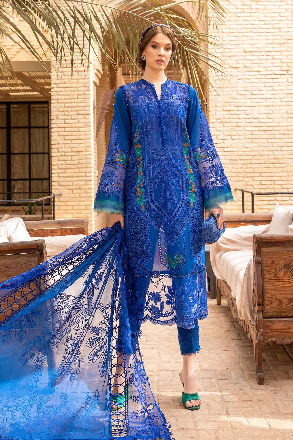 MARIA.B -EMBROIDED CUTWORK LAWN DRESS WITH EMBROIDED SILK DUPATTA FN-128