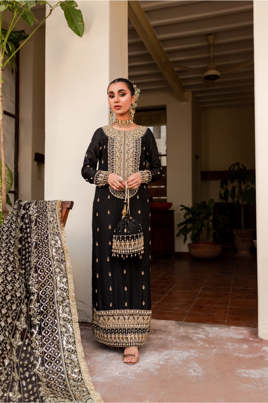 KANWAL MALIK -3PC EMBROIDERED HEAVY FANCY CHIFFON DRESS WITH FULL HEAVY EMBROIDERED NET DUPATTA- FCO-26