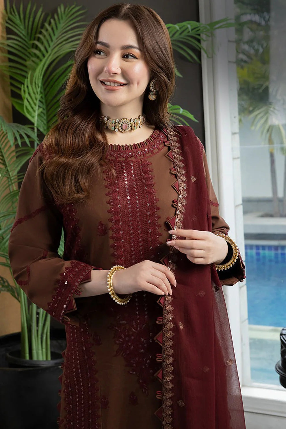 ASIM JOFA- 3PC DHANAK EMBROIDERED SHIRT WITH DHANAK EMBROIDERED SHAWL AND TROUSER- FW-93