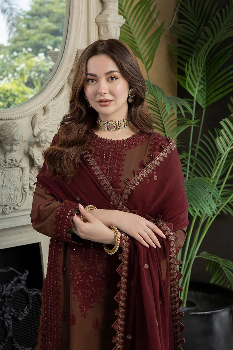 ASIM JOFA- 3PC DHANAK EMBROIDERED SHIRT WITH DHANAK EMBROIDERED SHAWL AND TROUSER- FW-93