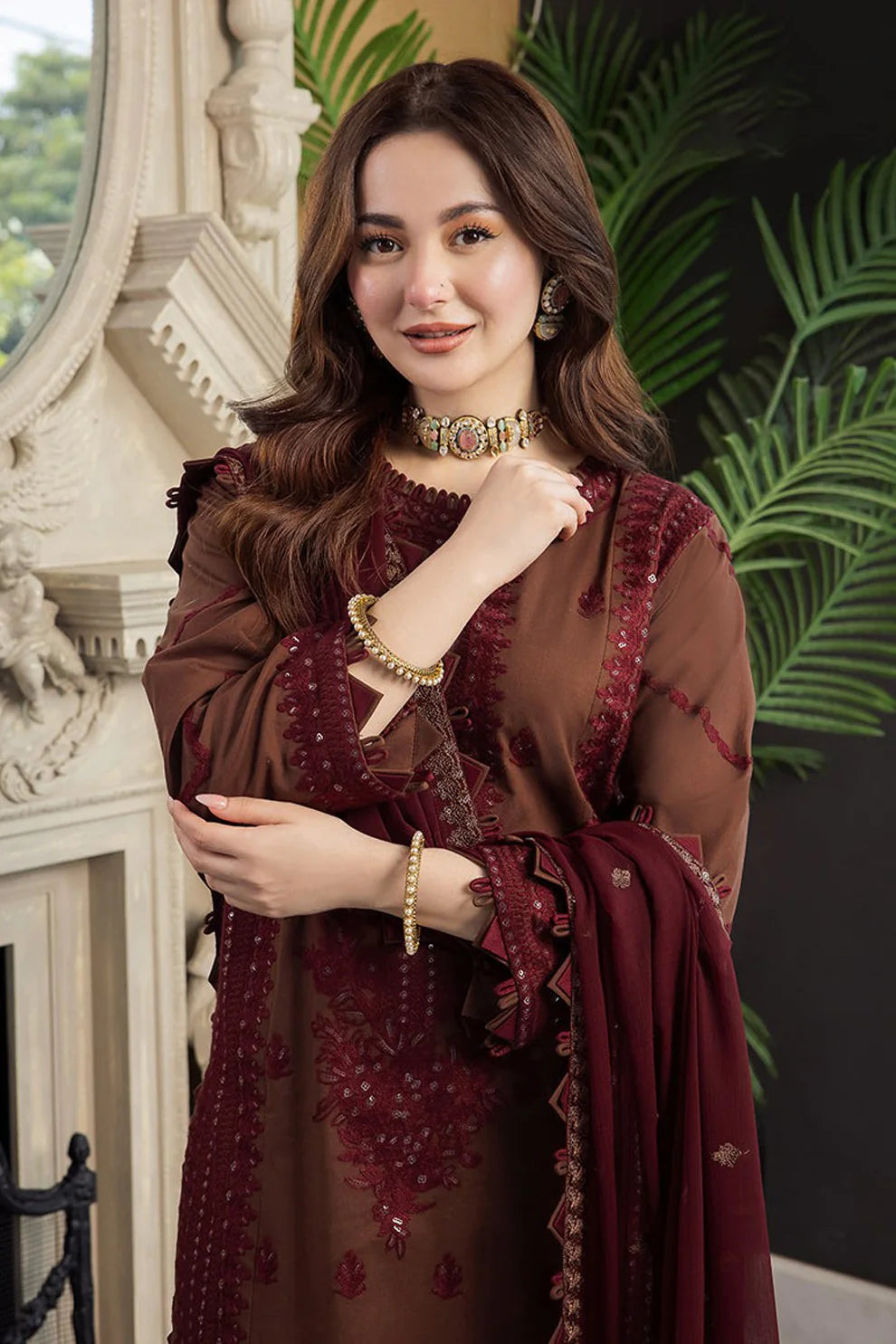 ASIM JOFA- 3PC DHANAK EMBROIDERED SHIRT WITH DHANAK EMBROIDERED SHAWL AND TROUSER- FW-93