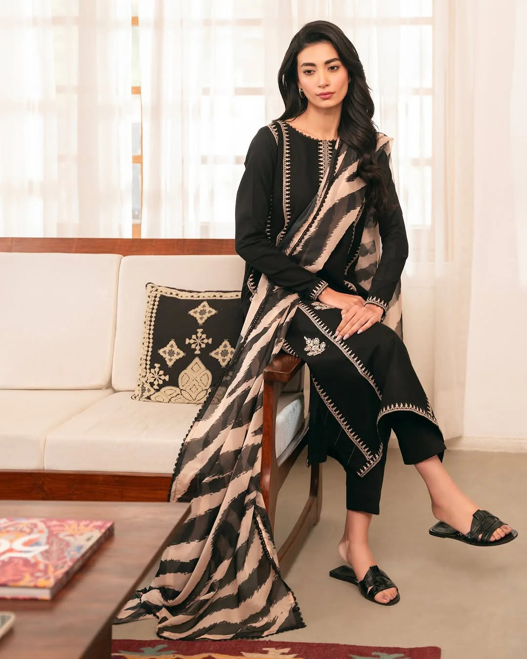 MAHAMIRA- 3PC LAWN EMBROIDERED SHIRT WITH COUTURE PRINT DUPPATA AND EMB TROUSER FCF-007