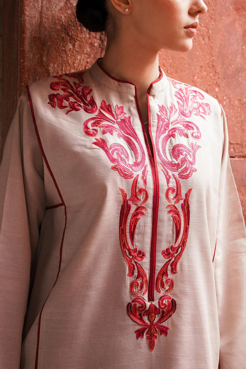 ZARA SHAHJAHAN -3PC EMBROIDERED DHANAK DRESS WITH EMBROIDERED DHANAK WOOL SHAWL- FW-115