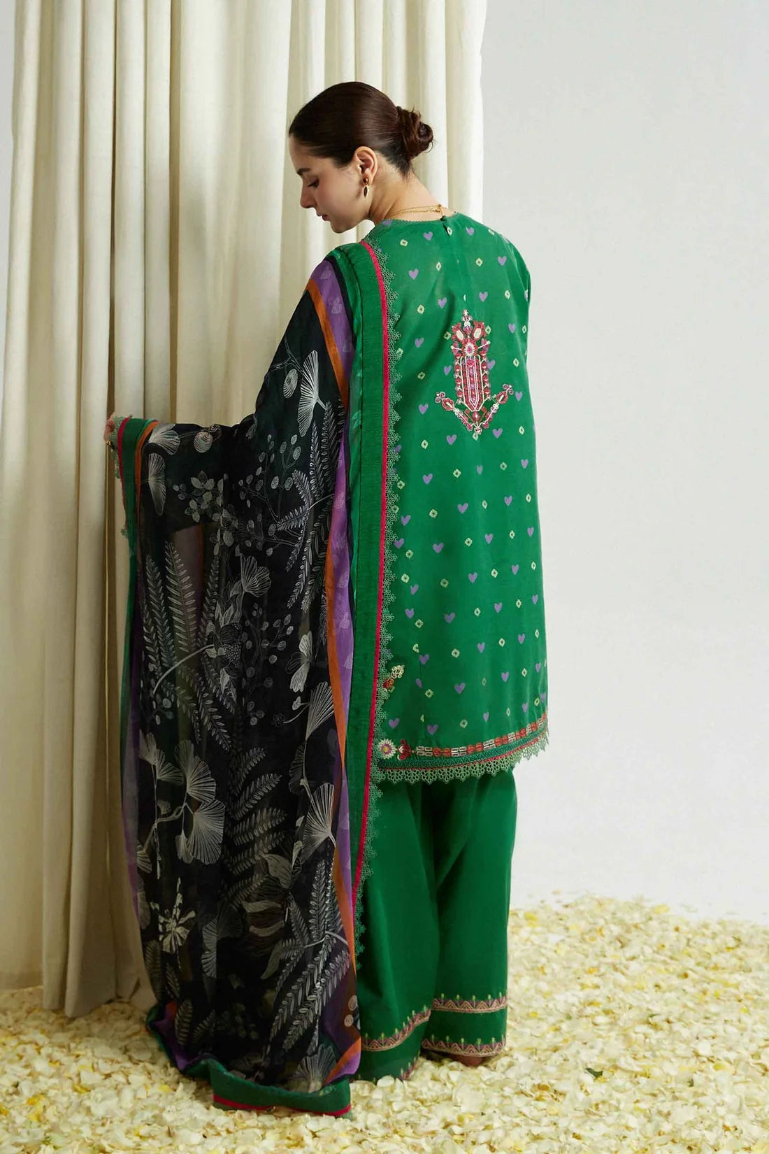 ZAHRA SHAHJAHAN- 3PC DHANAK EMBROIDERED SHIRT WITH COUTURE SHAWL & TROUSER- FC-132