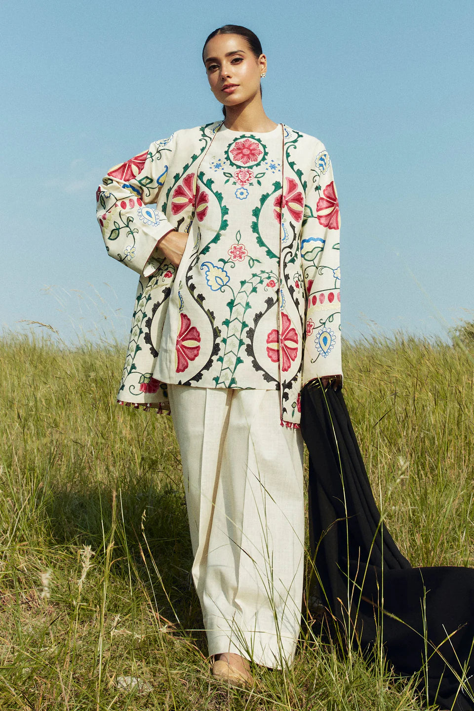 COCO BY ZARASHAHJAHAN- 3PC EMBROIDERED KHADDAR DRESS WITH EMBROIDERED MARINA  SHAWL- FW-147