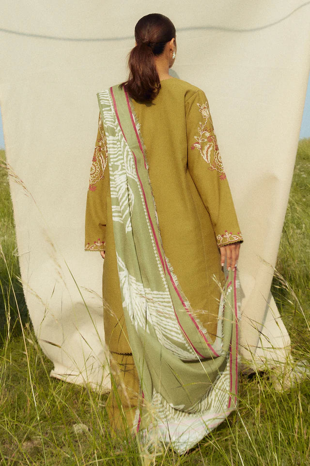 COCO BY ZARASHAHJAHAN- 3PC EMBROIDERED KHADDAR DRESS WITH EMBROIDERED PRINTED BLENDED WOOL SHAWL- FW-145