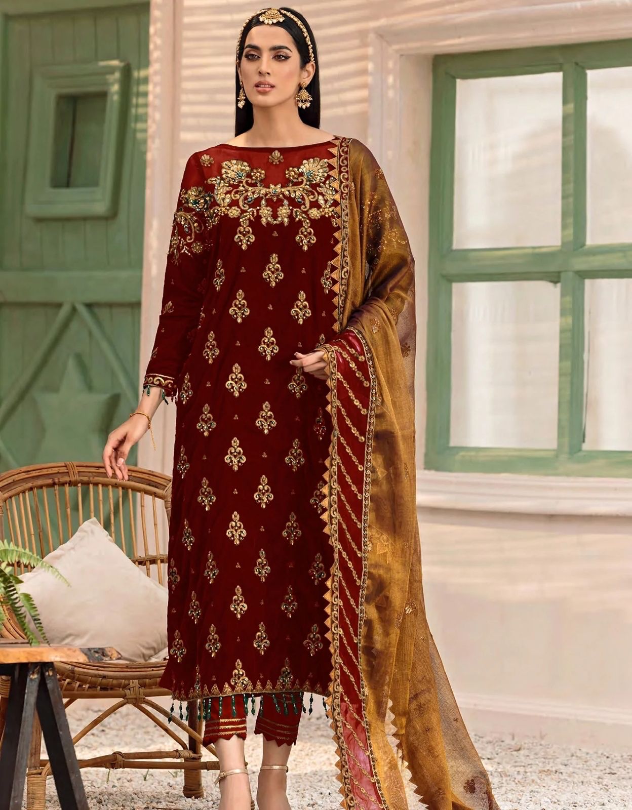 SANA ABBAS -3PC EMBROIDED VELVET DRESS WITH 4 SIDE EMBROIDED NET DUPATTA- FPW-17