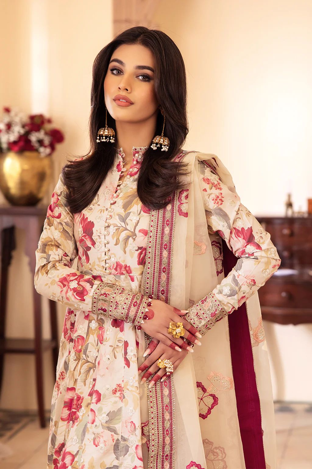 IZNIK-3PC FULLY FANCY EMBROIDERED CHIFFON DRESS WITH EMBROIDERED ORGANZA DUPATTA- FPW-122