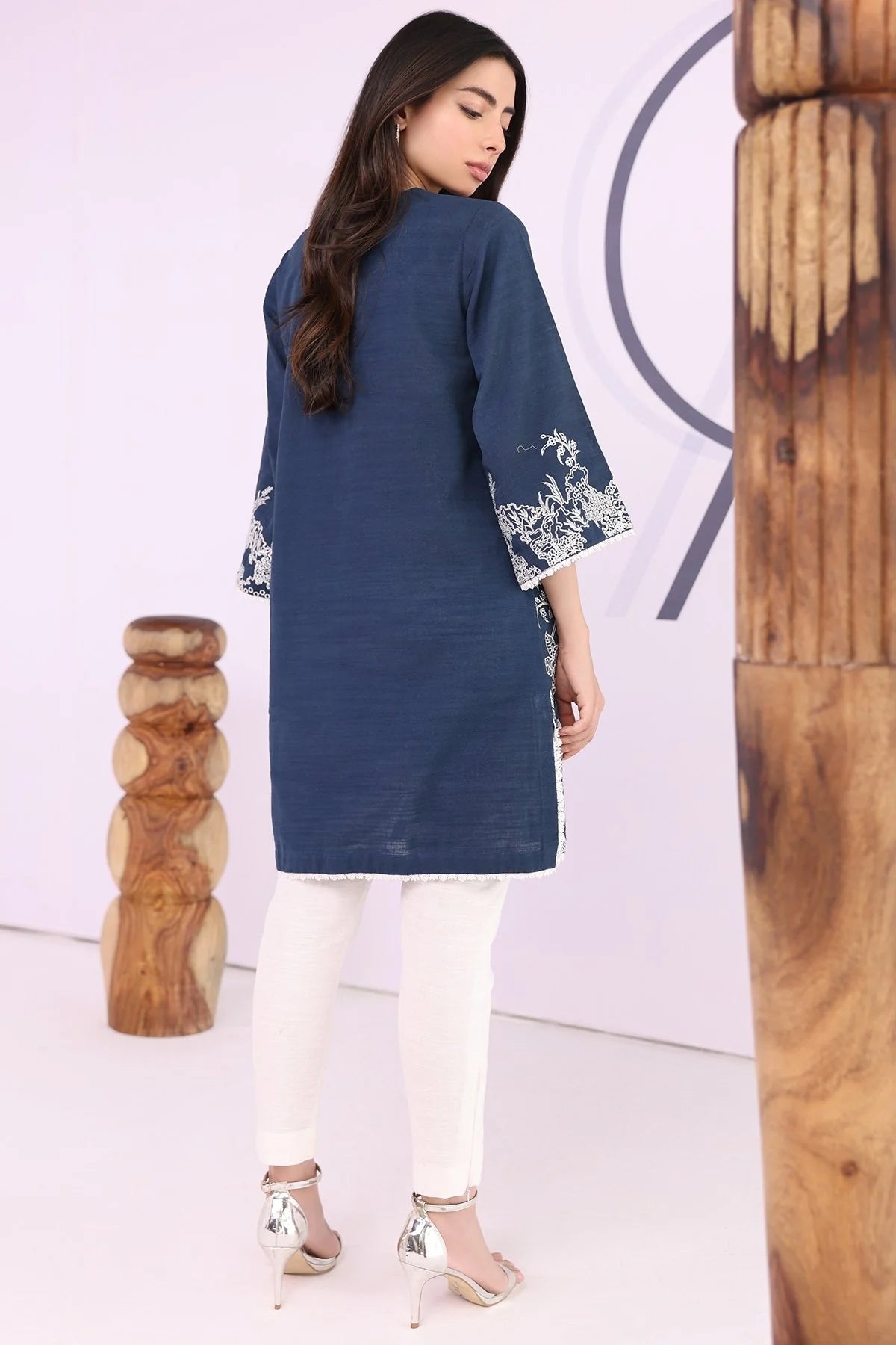 ALKARAM -2PC EMBROIDERED LINEN DRESS WITH EMBROIDERED LINEN TROUSER- WT-04