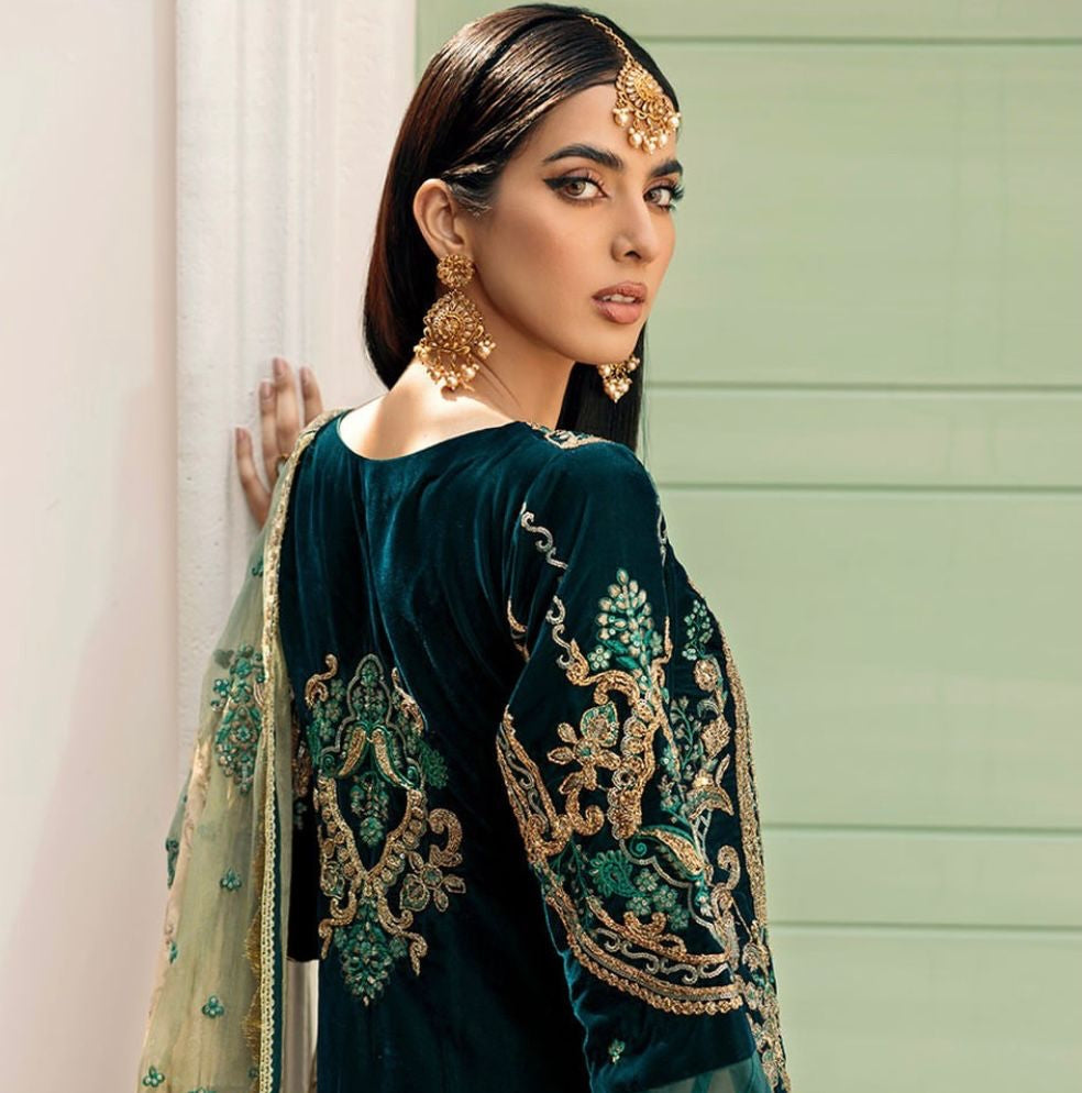 EMAAN ADEEL -3PC HEAVY EMBROIDERED FANCY VELVET DRESS WITH 4 SIDE EMBROIDERED HEAVY NET DUPATTA- FPW-60