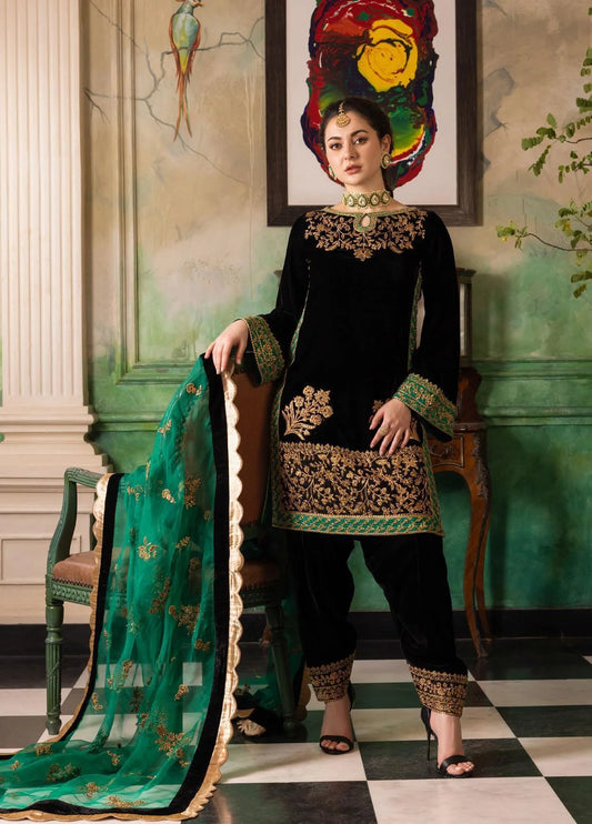 ZAINAB CHOTHANI -3PC FANCY HEAVY EMBROIDERED VELVET DRESS WITH 4 SIDE HEAVY EMBROIDERED ORGANZA DUPATTA- FPW-73