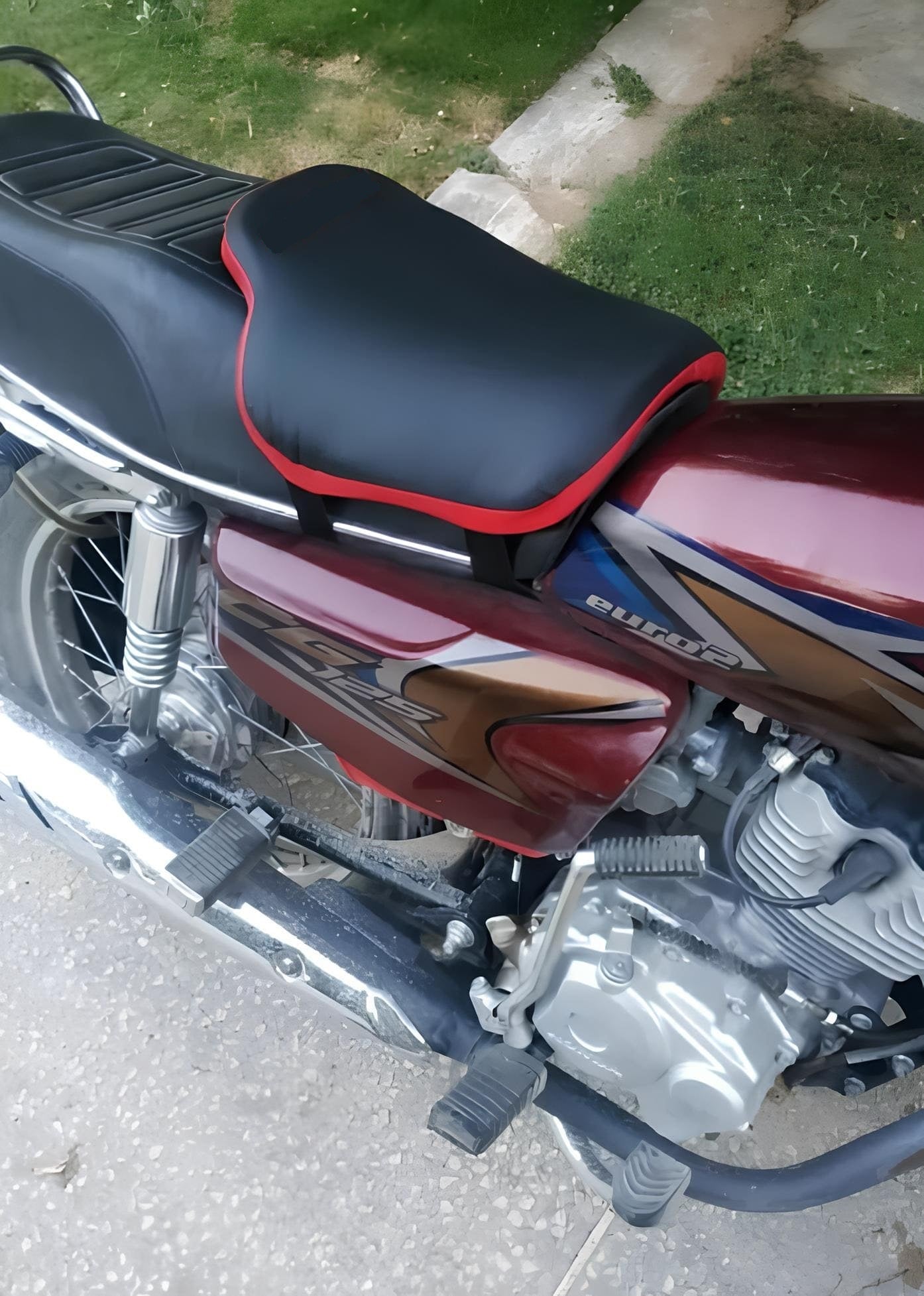 Motor Bike Seat Cushion Comfortable & Relaxing