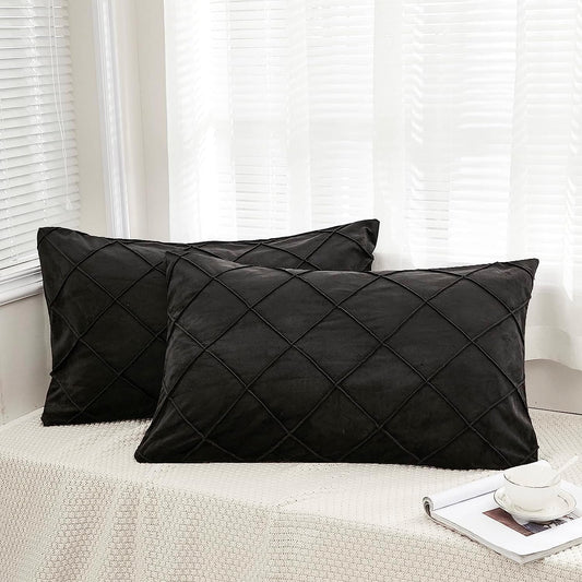 Velvet Plated / Pintuck Pillows-Black