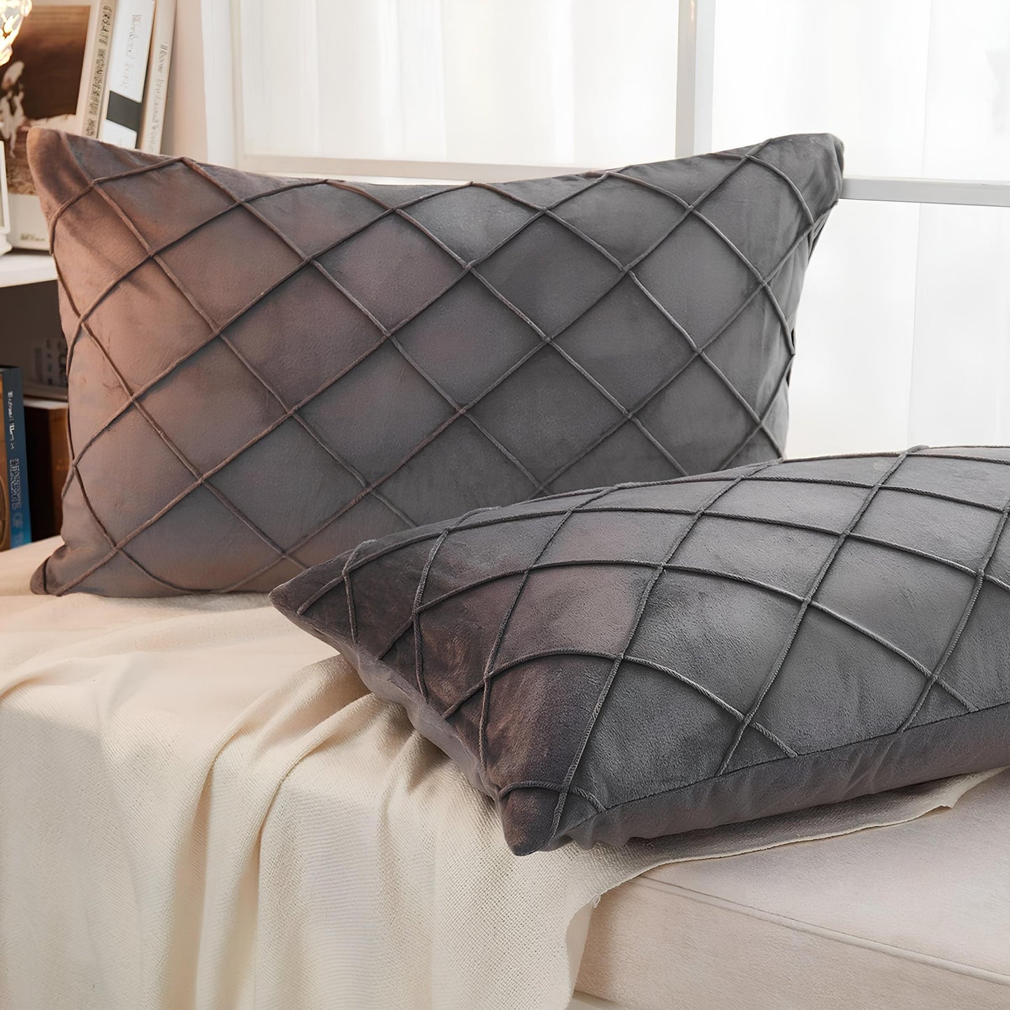 Velvet Plated / Pintuck Pillows-Grey